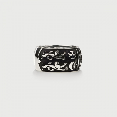 ​Silver Band Ring for Him, Knight's Patterned Band-AlmaDiPietra