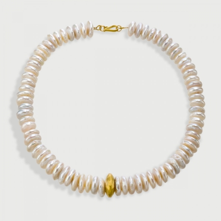 Timeless Pearls Statement Necklace​ with Element in 18K Yellow Gold-AlmaDiPietra