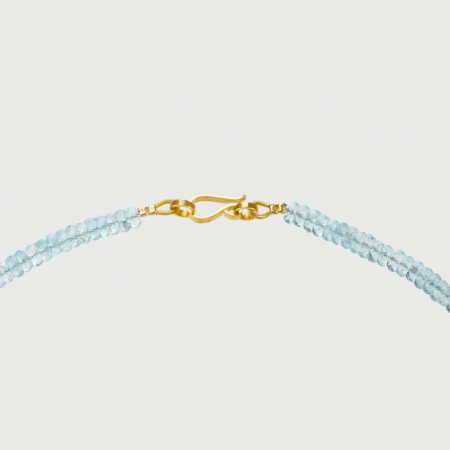 Cabochon Aquamarine and Diamonds Necklace in 18K Yellow Gold-AlmaDiPietra